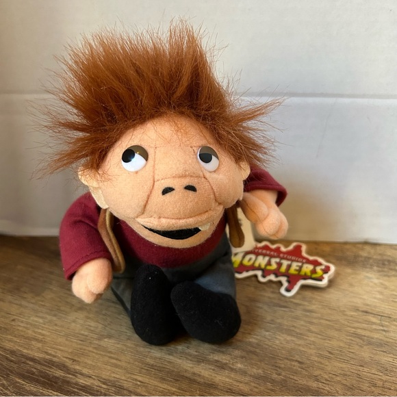 NWT VTG 1999 STUFFINS UNIVERSAL STUDIOS MONSTER HUNCHBACK OF NOTRE DAME 6" PLUSH - Picture 2 of 7